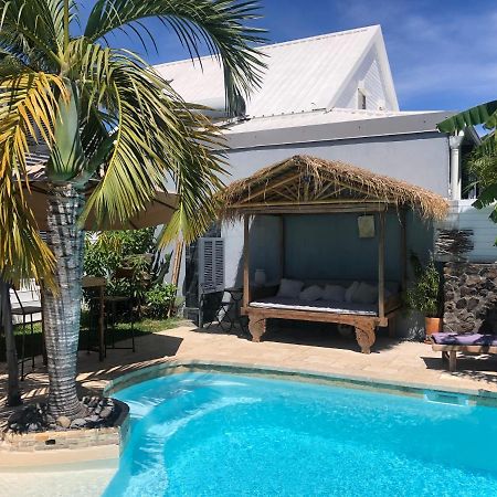 Studio Independant Dans Propriete Avec Piscine Et Wifi Apartman Saint-Gilles-les Bains Kültér fotó