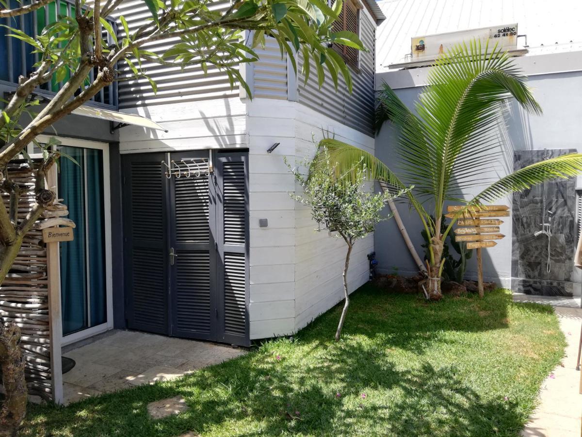 Studio Independant Dans Propriete Avec Piscine Et Wifi Apartman Saint-Gilles-les Bains Kültér fotó